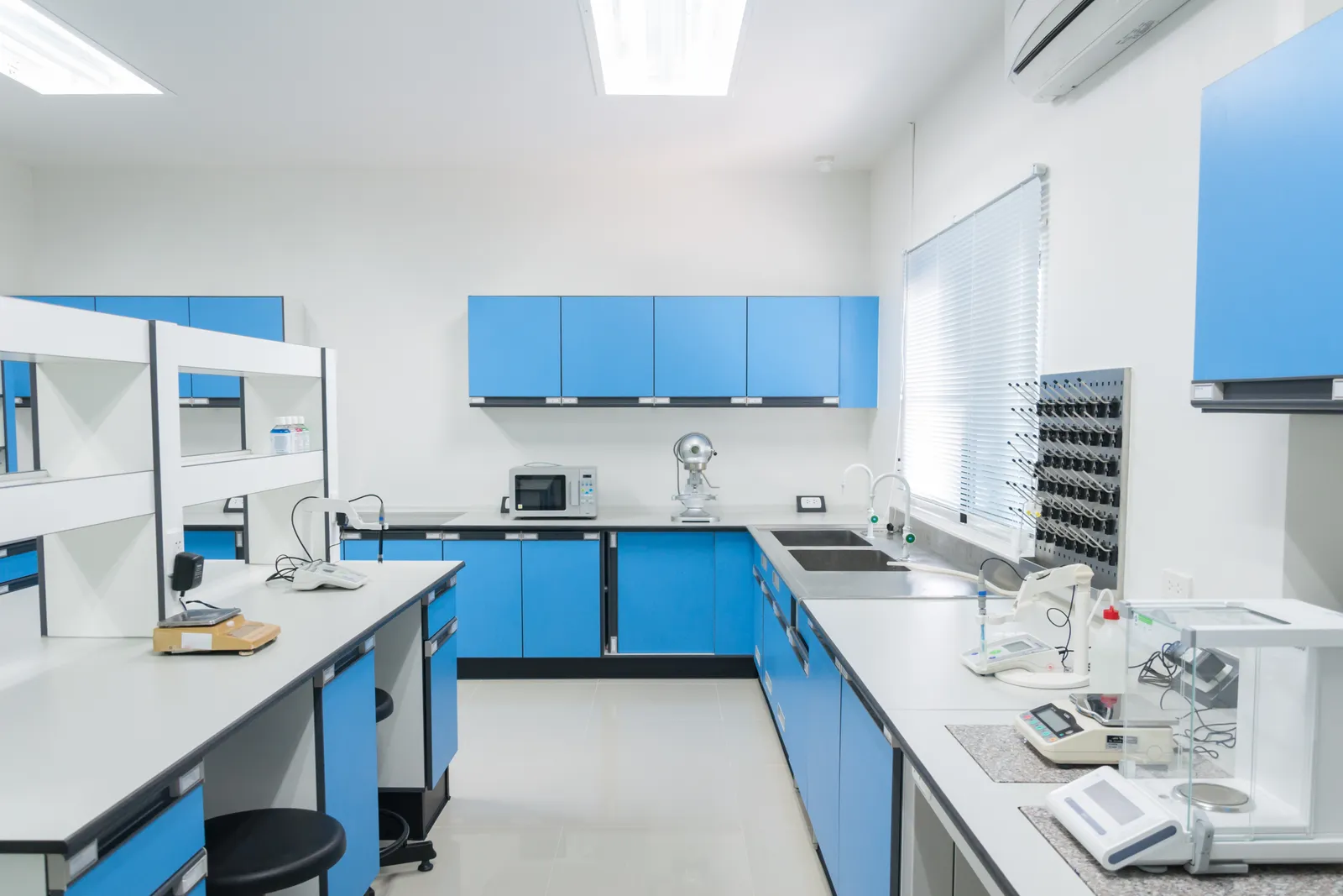 Science modern lab interior architecture.